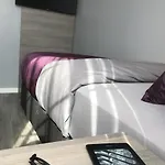 Apartmenthaus Burgenheimat In Bei Koblenz Διαμέρισμα *