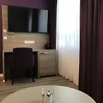 Apartmenthaus Burgenheimat In Bei Koblenz *