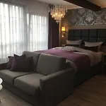 Apartmenthaus Burgenheimat In Bei Koblenz