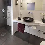 Apartmenthaus Burgenheimat In Bei Koblenz * Rhens