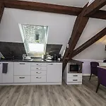 Apartmenthaus Burgenheimat In Bei Koblenz *