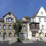 Apartmenthaus Burgenheimat In Bei Koblenz Rhens