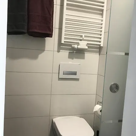 Apartmenthaus Burgenheimat In Bei Koblenz *