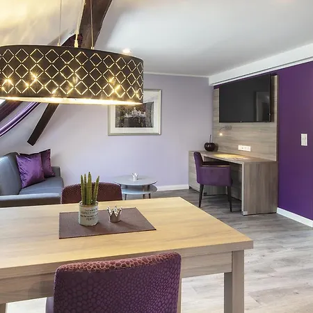 Apartmenthaus Burgenheimat In Bei Koblenz