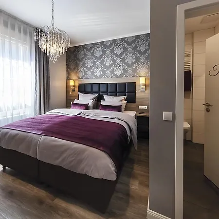 Apartment Apartmenthaus Burgenheimat In Bei Koblenz Rhens