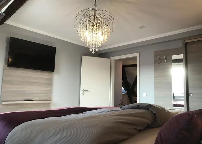 Apartmenthaus Burgenheimat In Bei Koblenz *