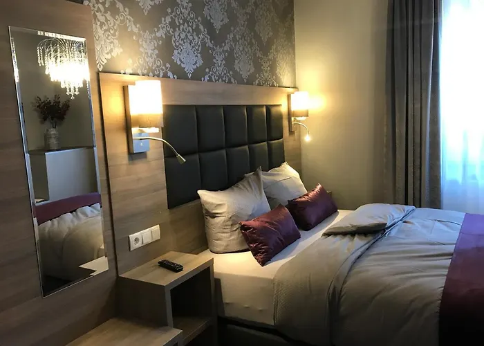 Apartmenthaus Burgenheimat In Bei Koblenz *