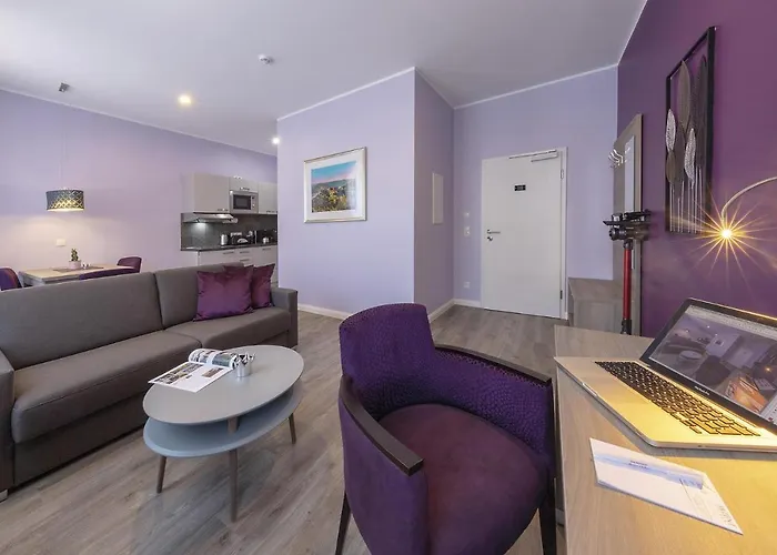 Apartmenthaus Burgenheimat In Bei Koblenz 公寓 伦斯